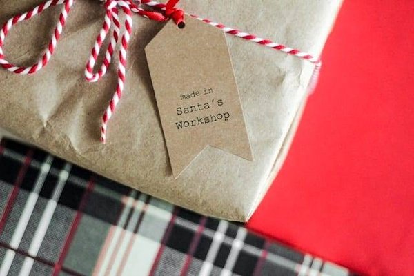 Quels sont les avantages des cadeaux sur mesure pour marquer les esprits ?