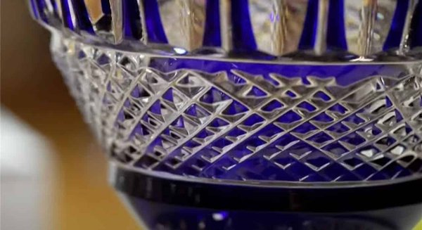 La splendeur inégalée des vases en cristal Saint-Louis