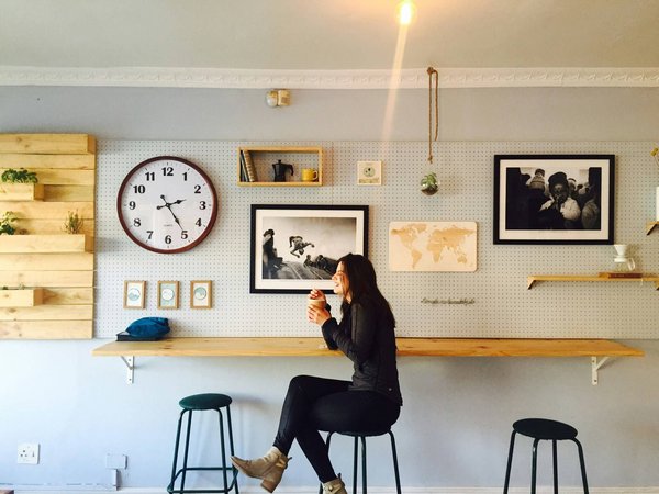 Décoration Rétro Chic : Trouvez l'Affiche Toulouse Vintage Parfaite pour Votre Intérieur