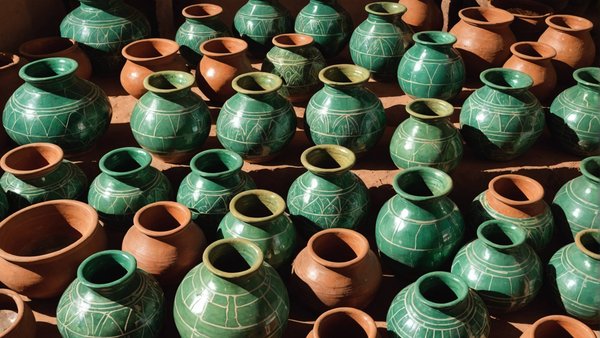 Les secrets de la poterie de tamegroute dévoilés